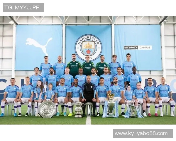 曼城发布对阵桑德兰海报哈兰德福登B席等明星球员齐亮相